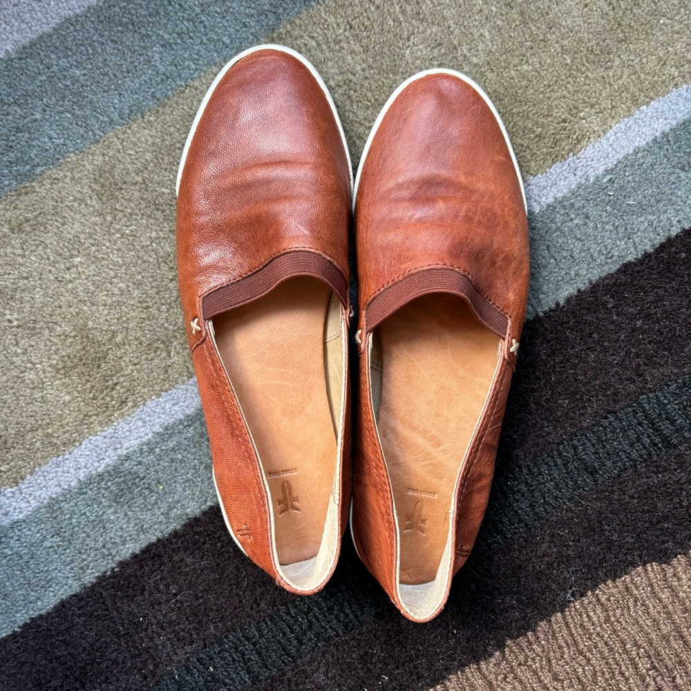 Frye Melanie Slip On Flat
